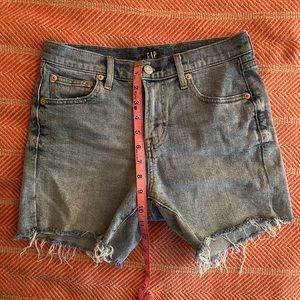 GAP Cutoff Jean Shorts